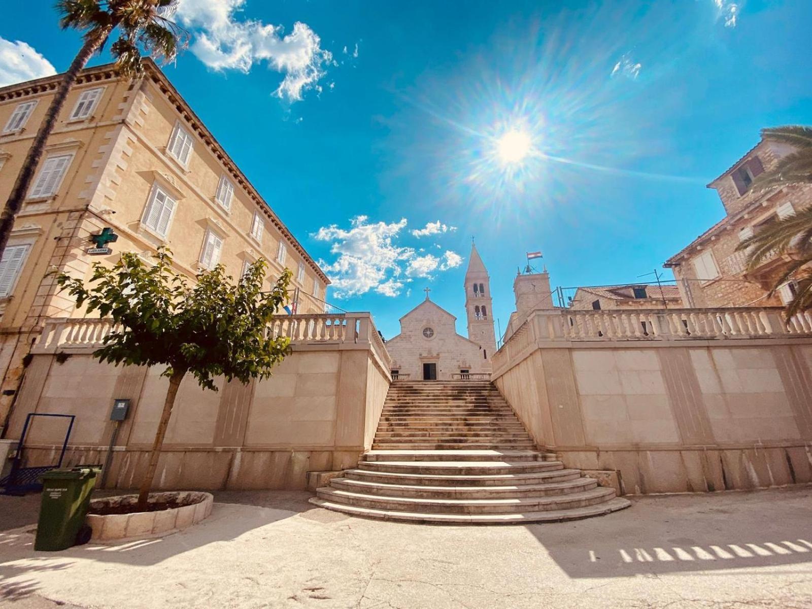 Apartments Sandra In The Historical Center Of The City سوبيتار المظهر الخارجي الصورة