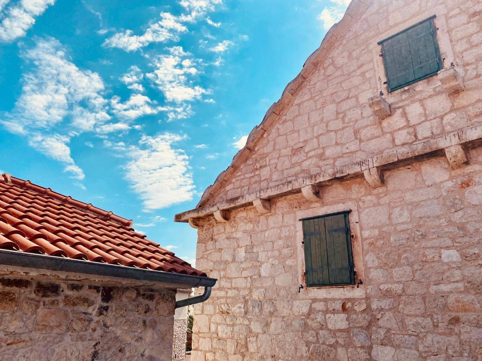 Apartments Sandra In The Historical Center Of The City سوبيتار المظهر الخارجي الصورة