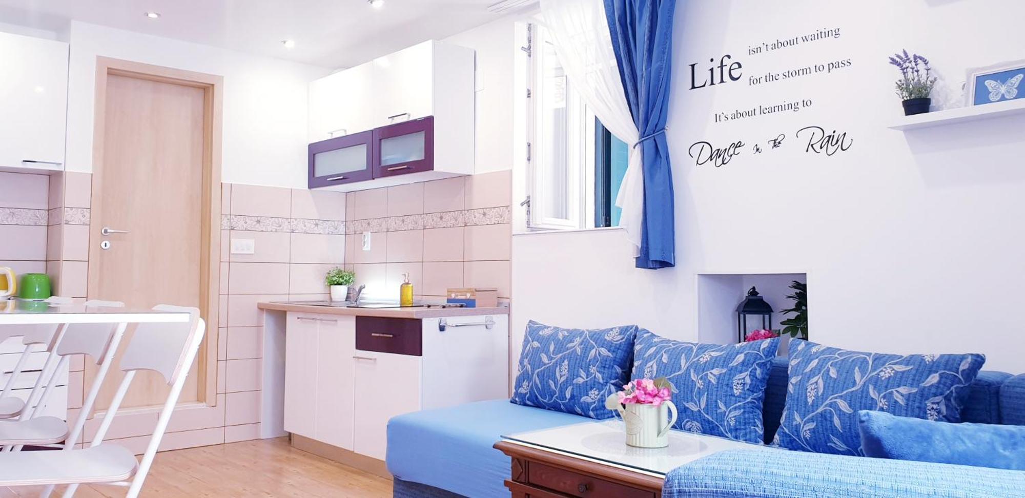Apartments Sandra In The Historical Center Of The City سوبيتار المظهر الخارجي الصورة